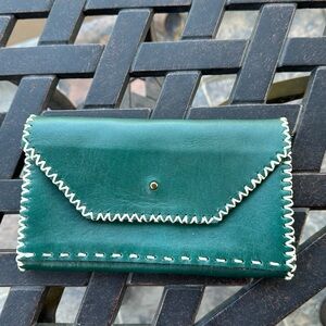 Leather wallet or phone 📱 holder